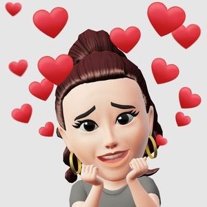 Meet your Posher, Mercedes asunción